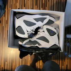 Jordan 7 Flint like new Sz 10 $190