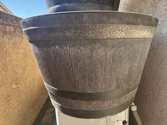 Whiskey Plastic Resin Flower Pot Barrel Planter, Oak Brown