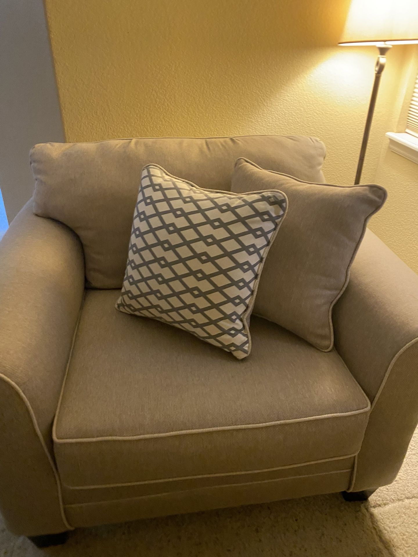 Single Sofa