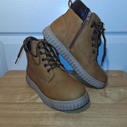 size 5 KIDS zipper lace up brown ankle boots $10 FIRM