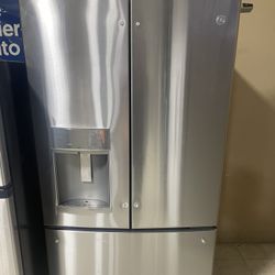 GE fridge 