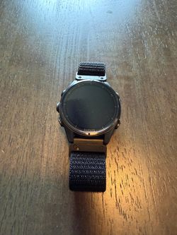 Garmin Fenix 8 43mm Watch