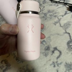 Brand new Hydro flask, 8 ounce