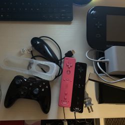 Modded Wii U W/ Varios Controllers And Games