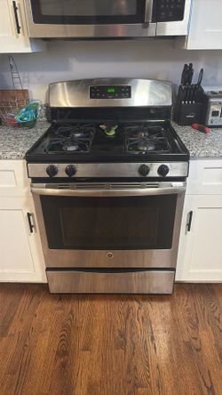 GE Stove