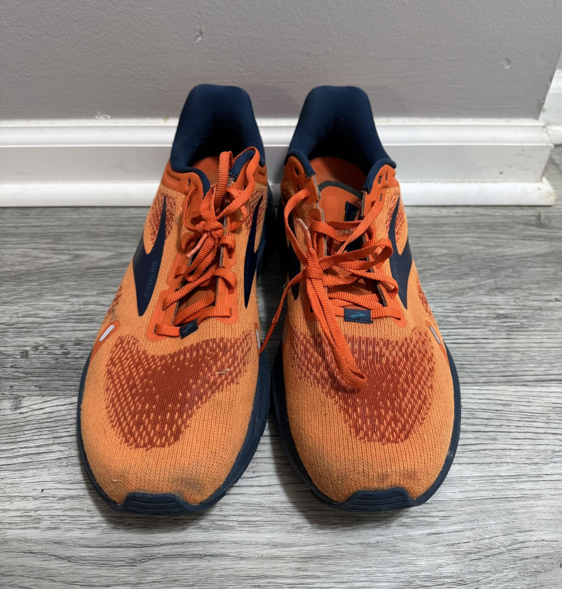 Brooks Launch GTS 9 Orange Athletic Shoes Sneakers Mens Size 10.5   