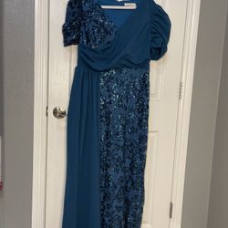 Formal Turquoise Maxi Dress