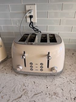Toaster