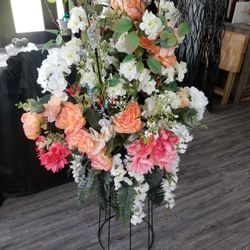 Artificial Floral Arrangements & Bouquets