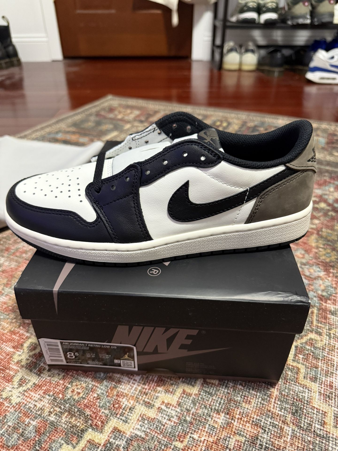 Jordan 1 Mocha Low