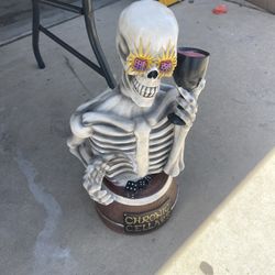 Cantina Skull Decorative 