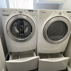 Whirlpool Washer And Dryer Set