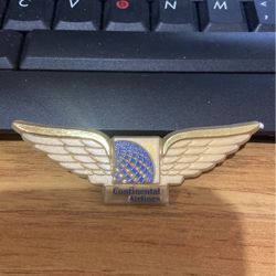 Continental Airlines Plastic Wings 