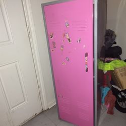children's locker 