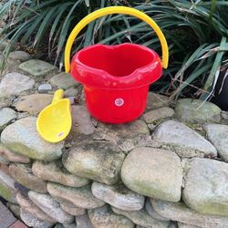 Child’s Bucket And shovel 