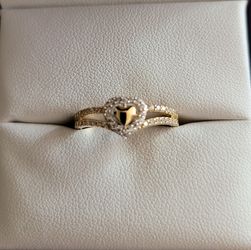 14 K GOLD  RING