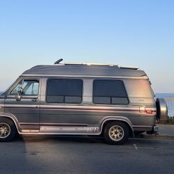 Camper Van 92 Chevy G20 