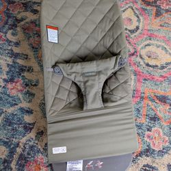 Baby Bjorn Bouncer Bliss Sage Green
