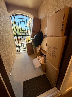 Free moving boxes & paper