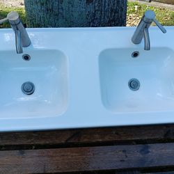 Bathroom Sink IKEA Double Bowls White 40" X 19" With 2 Dalskar Faucets