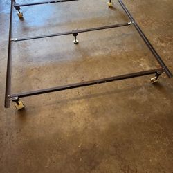 Free bed frame