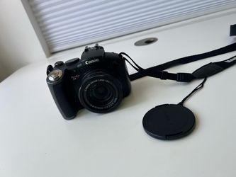 📷 Canon PowerShot S5 IS Digital Camera – Great Condition