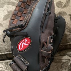 Rawlings Renegade R125BRB REG 12 1/2” Glove / Mitt