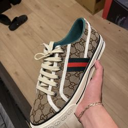 Gucci 1977