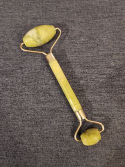 Jade Face Roller