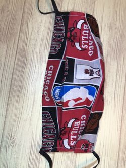 Chicago bulls adult face mask