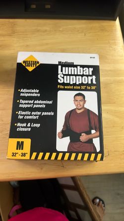 Lumbar support band with suspenders