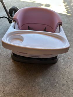 Baby booster seat