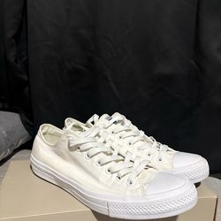 Men’s Converse Low Tops With Lunarlon