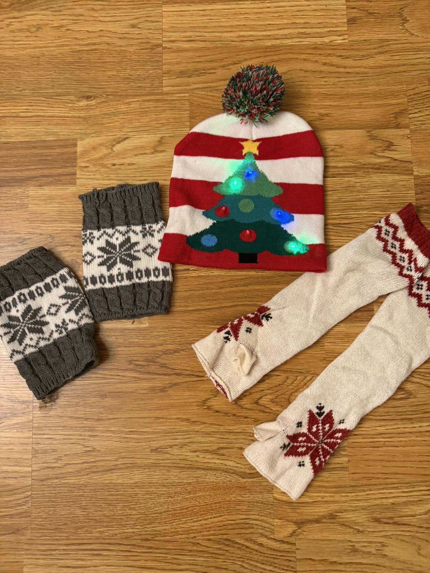LOT Christmas Winter Light Up Hat Boot Toppers Fingerless Gloves ALL FOR