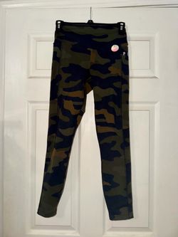 VS PINK CAMO LEGGINGS