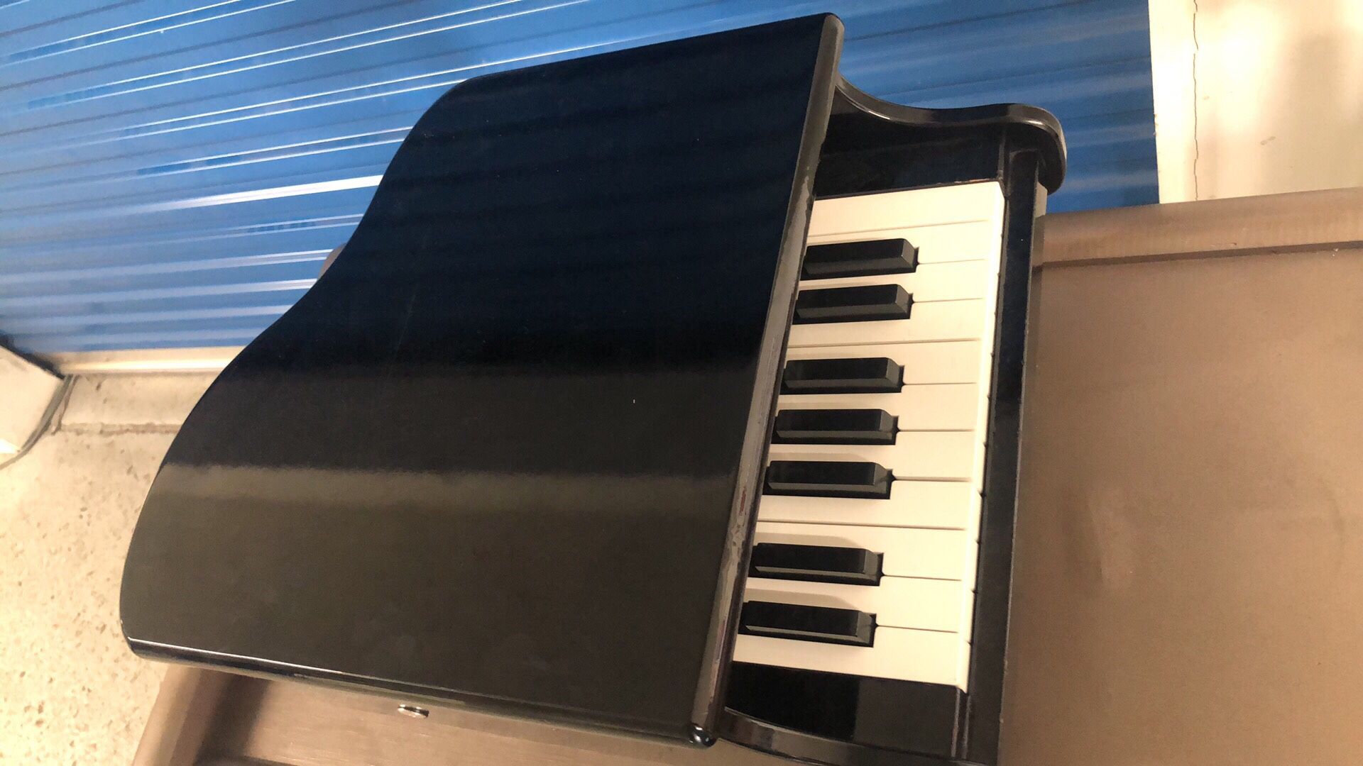 First active piano work good good condition