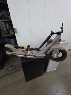 Razor c 35 SLA Electric scooter (Parts)