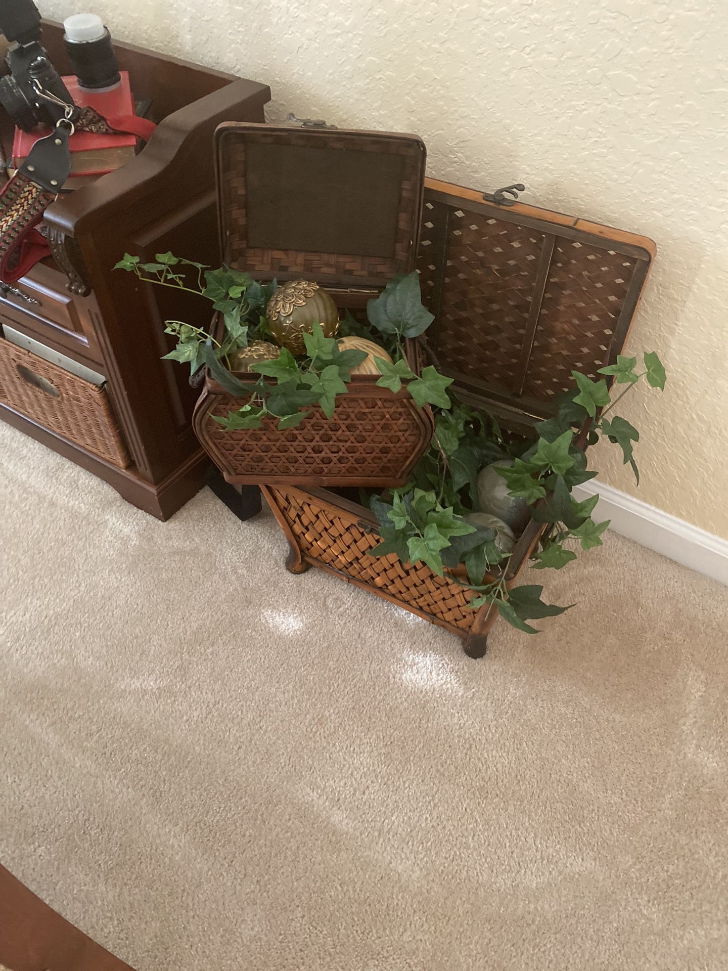 Decor Baskets Set Of 2