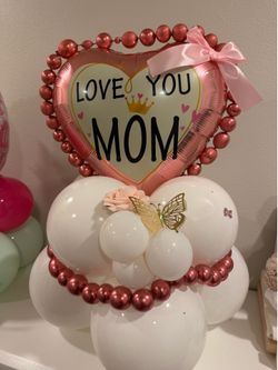 Mother’s Day balloons