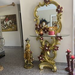 Very Gorgeous  Entry Console With the mirror