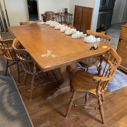 Gorgeous VTG Wood Ethan Allan Dining Table