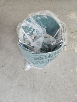 Lifetime Bucket Swing (Green) BRAND NEW