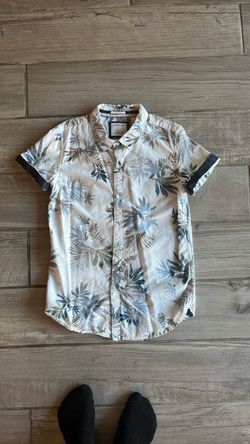 Cactus Boys Tropical Print Button-Up Shirt. Size 11/12