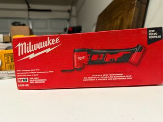 Milwaukee M18 Cordless Multi-Tool 2626-20