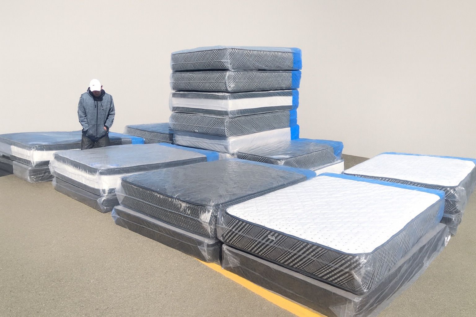 Queen Mattress- Double Sides- Come With Free Box Spring Only- Free Delivery 🚚 Today 
