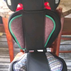 Graco Car Booster Seat For Sale 