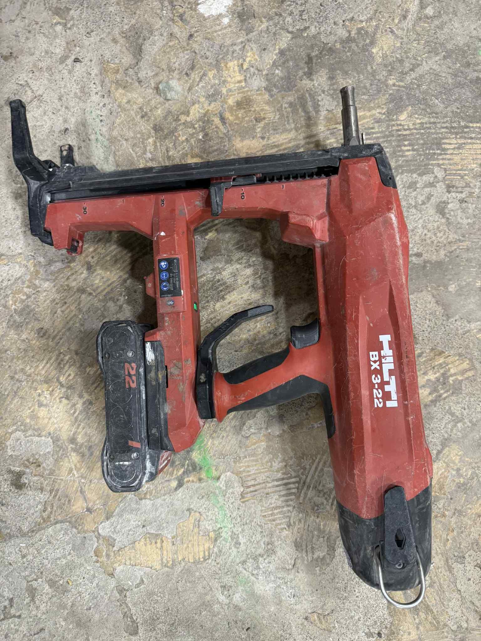 Hilti Bx3-22 Concrete Nailer w/ Battery