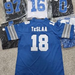 youth Large DETROIT LIONS JERSEY...