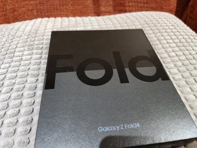 Samsung Galaxy Z Fold4  - 256 GB

