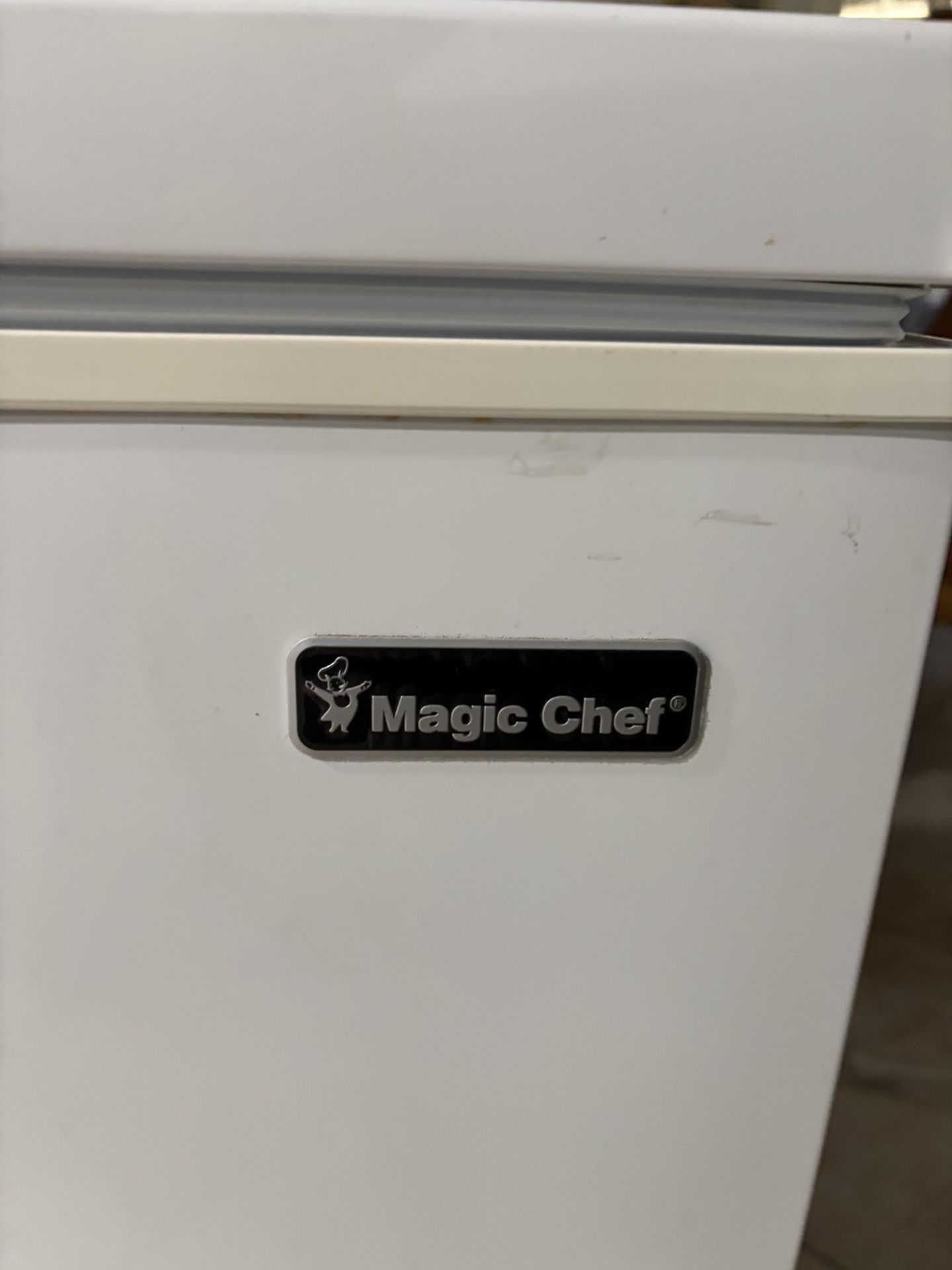 MAGIC CHEF